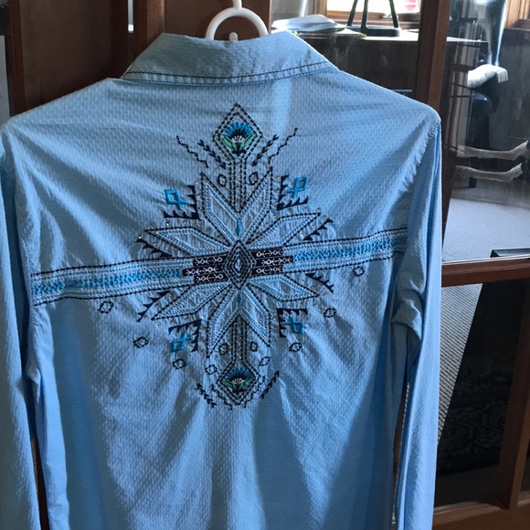 Beautiful Cowgirl Up Western Shirt - Picture 2 of 5